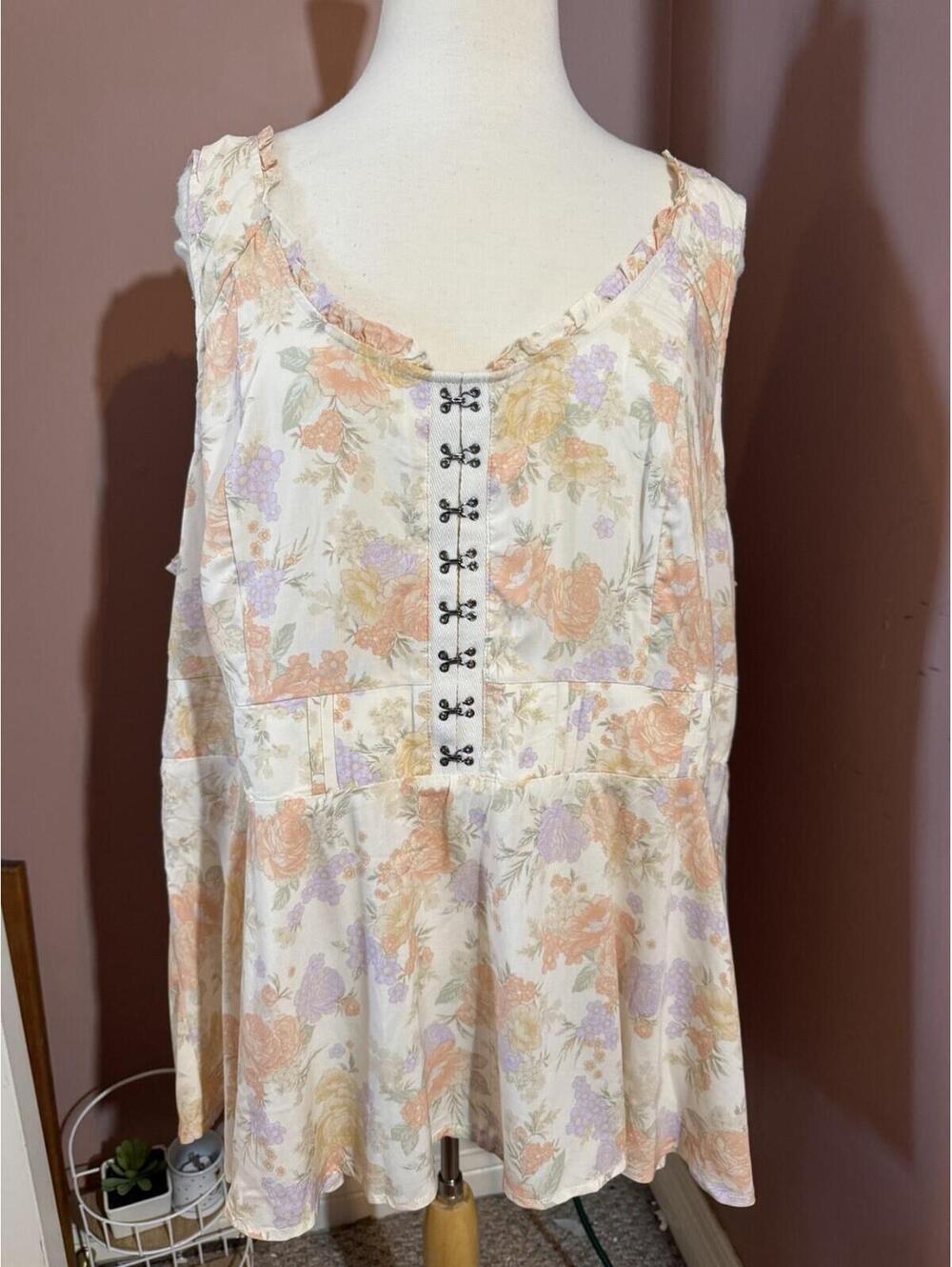 Torrid Babydoll Washable Challis Corset Sleeveless Top Size 3 3X Floral New